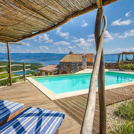 Βίλα Cima - Threebedroom With Pool *